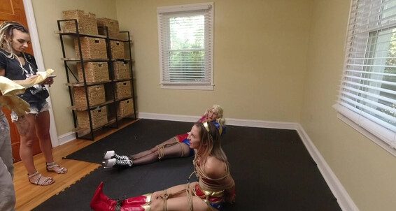 Harley Quinn Bts And Cross Wonder Woman Capt Lora