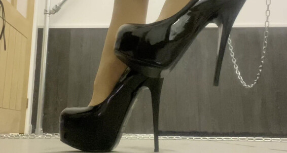 Lady Dark Shoes Angel