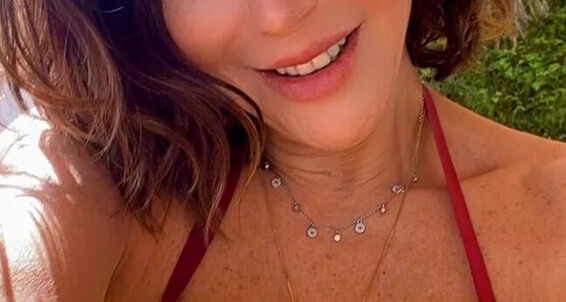Poster for 3268584267 India 07 Brasil Vcs 2024 Para Valentinacooper 04 Italia Europa Mimos Ola