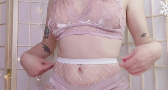 Cover Darlingmint 107870866 12 19 2019 Winter Samus Titty Flash Vid