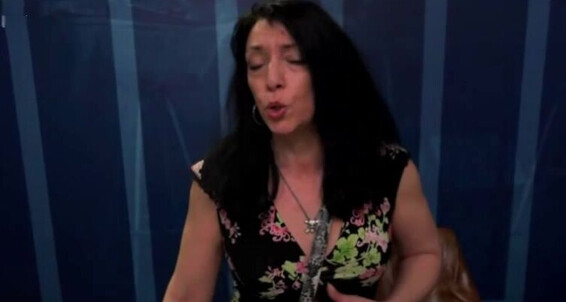 Julie Holly - Maman Aime Grosses Rick Vegas Les Mature Julie Hpg Belle Liz Teens Holly Milf Amateur Production