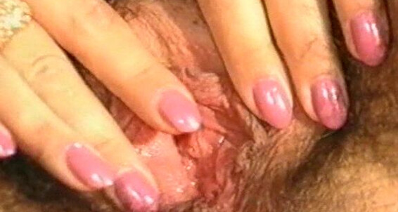 Sandra - Big Hairy Top Masturbation Hirsute Video