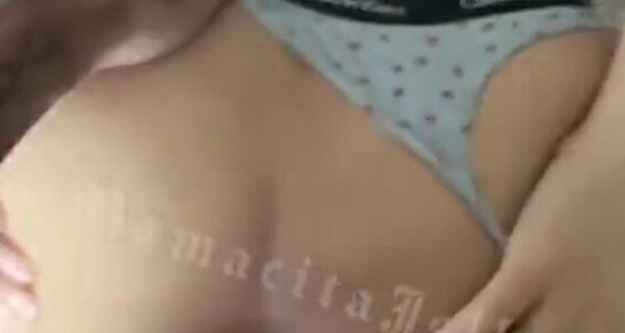 Cover "Mamacita Jelly" Latina Milf, Natural Ass, Long Hair Fetish, Tattoo Girl, Bbc, Neighbor, Neighbor Affair, Ass Cum, Ass Cumshot, Ass Spread, Pussy Pov, Latina Bbc, Quickie, Homemade Quick Fuck, Big Dick, Latina Pussy, Suggest Mamacita Jelly LATINA MILF get