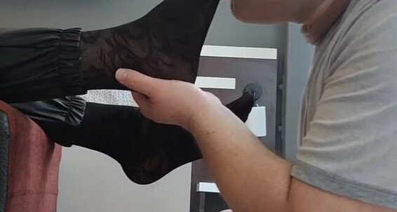 Goddess Nazli, Video: Model Oraplarimin Aka Onlyfans Le Kendnden Sniffing Nazli Kokusu Goddess Get Sock Goddessnazli