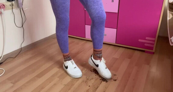 Goddess Nazli, Video: Model Tkre Yedrecek Aka Onlyfans Ezdm Kle Yyecek Nazli Nerde Foodcrush Goddess Goddessnazli