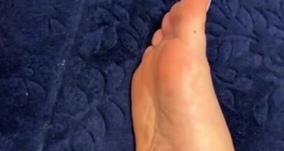 Mistress Afitap, Video: Model Slippers Aka Onlyfans Mistressafitapsultansweaty Smelly Socks Nd Mistress Afitap