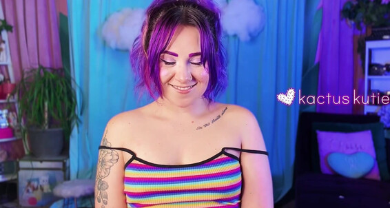 Kactuskutie - Male Suggest Cum Cleavage Holding Kink Girl Pissing Tattoo Joi Countdown Tease Pee Piss Clea Desperation Clothed