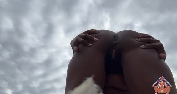 Naked Unicorn - Ho Shaking Girl Twerking Outside Hole Woods Perfect Shorts In Milf Booty Big Andreasunflower Ass Unicorn Peeing Girls Thenakedunicorn With Pink Pussy Twerk The Body Round Ebony Glasses Naked