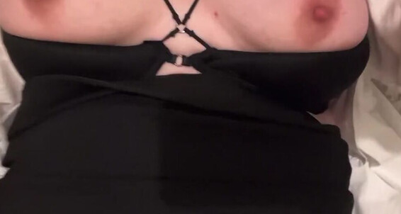 Luciaitalian - Big T Je Tits Brunette Avec Pornhub Secretaire Seins Gros Joue Suggest Tons Mes
