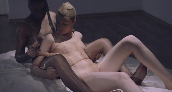 Straplessdildo, Video: 01 13 Sex To Rossy In 11 Nylon From Bush Head Toe Anonymous And Jane