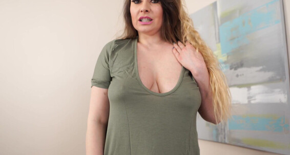 Downblousejerk, Video: 07 2018 Jiggling Distraction Delane Sophia 22