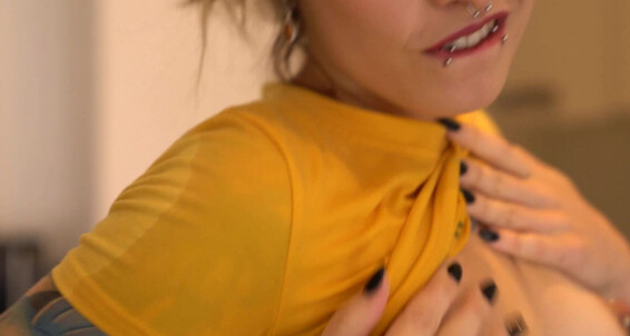 Downblousejerk, Video: Work 10 12 2018 Nymphette Messy Kylie