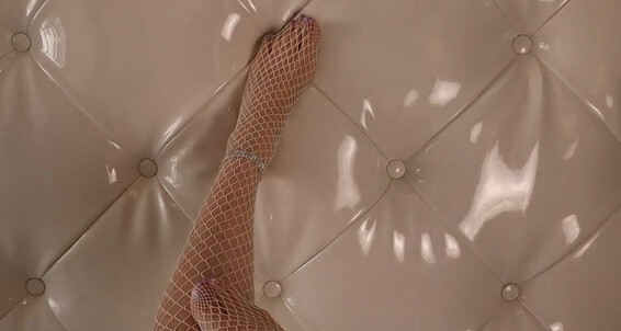 Fendi Feet - You Staringp I Nurse Know Caught And Fendi Make Aka To What Exactly Onlyfans Better Goddessfendi Need Feet Feel Naughty
