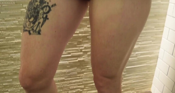 Fendi Feet - Your W Sharing Activities My Aka Onlyfans Womanp Do Of Goddessfendi A Like Is One Shower Sexy You Fendi Favorite Showering Feet