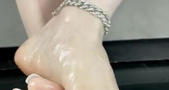 Fendi Feet - Goddessfendi 88P Aka Fendi Onlyfans Video Feet