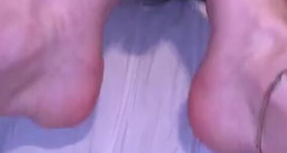Fendi Feet - Little Goddessfendi Bbc Cuckhold Watch Humiliate 4P And My Worthless Aka Me Fendi Onlyfans Feet