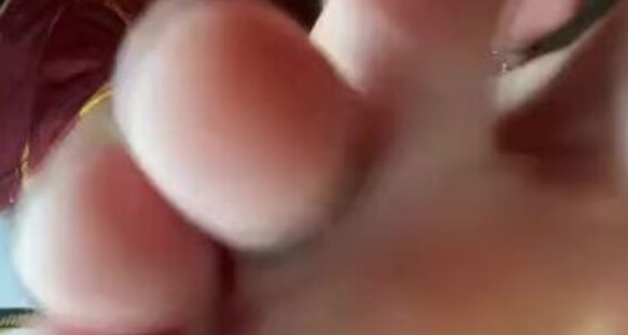 Goddess Kaylee - To Had Moisturize My Forp Aka Xomaddykxo Onlyfans Whiff Of A I Someone Get Goddess Wish These Kaylee Babyyyy Soles Feet