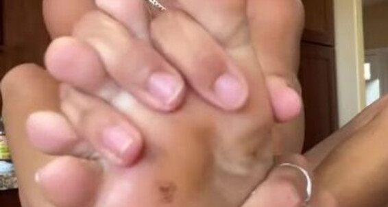Goddess Kaylee - Dumped Last Ur Ex Re My Aka Xomaddykxo Onlyfans Weekget And Just Pov Get Goddess Outp That Me You Shit Kaylee