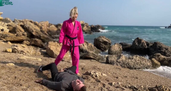 Сlips4Sale - On The Beachp Fight Just Karate Hot