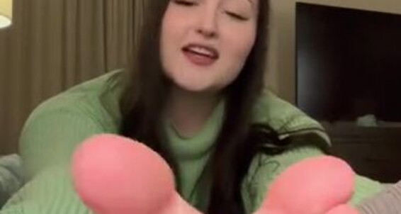 Becca Foxx - You Foxx I Cumming Know Sniffing And Footboyp Aka Me 12 Missed These Video For Becca 2024 Onlyfans Sweaty Sizeelevens Feet