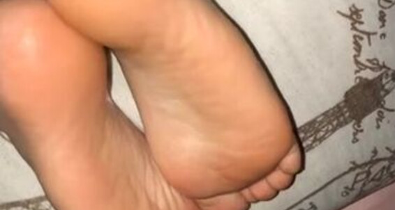 Alicia Feet - He My Used M I Asleep But Feetp Onlyfans Alicia Feet
