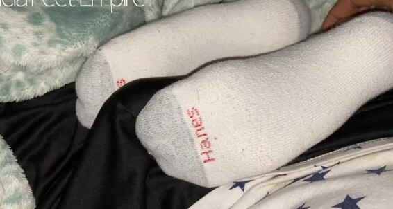 Alicia Feet - Teasep Nite Onlyfans Feet Late Alicia
