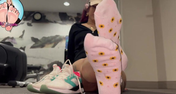 Alicia Feet - Gym My Stinksp Onlyfans Alicia Feet