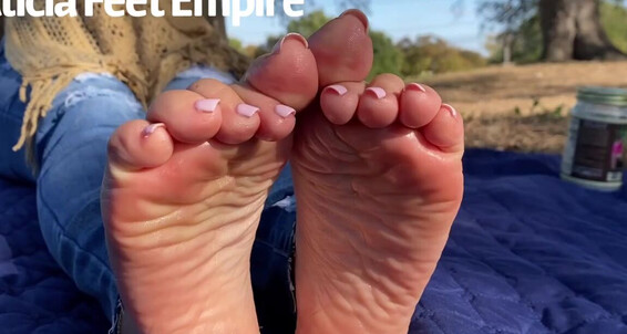 Alicia Feet - Solesp Oily Onlyfans Feet My Public Alicia