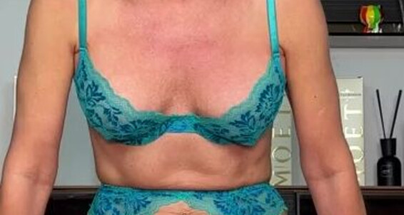 Sasha Nylon Lingerie - So Cock Far Schwarzer Plus My Grosse Mein Bisher Onlyfans Sasha Ma Grter Schwanz Biggest Black Noirep Bite Lingerie Nylon
