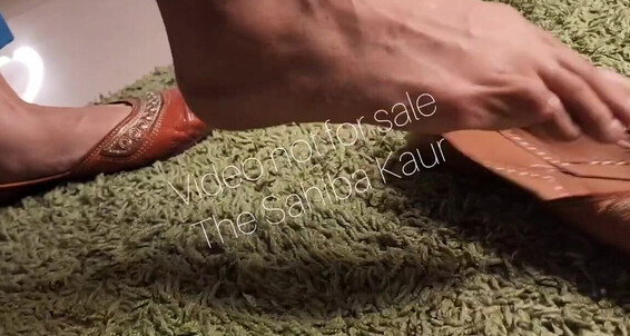 Sahiba Kaur - Mistress H Miliating Punjabi Onlyfans Malkin Showing Miliation Indian D Mination Purep Pov Sahiba Kaur In Her Jutti