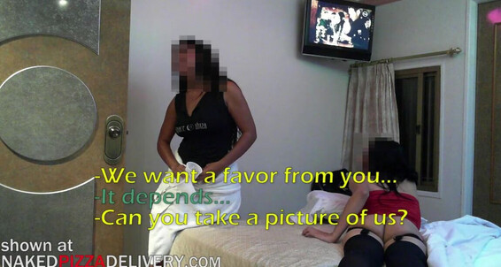 Nakedpizzadelivery - You Picture Us Taka Of Can A