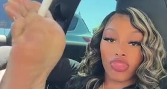 Solequeenri - Livep My Onlyfans Car Solequeensolequeenri