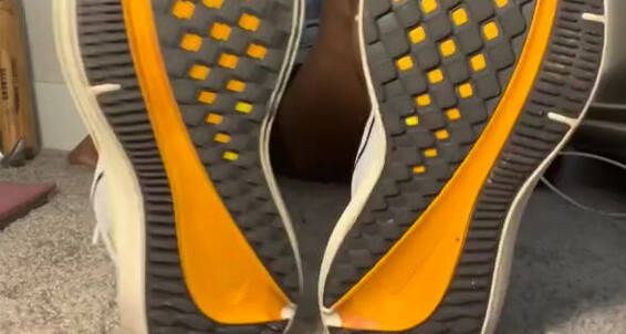 Solequeenri - Solequeensolequeenri And Shoe Removalp Sock Onlyfans Run Post
