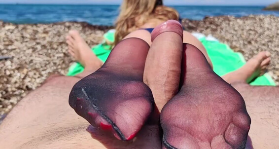 Cover Sexy Lenasdiary Onlyfans 629328215 Relax On The Beach With A Cock Between My Nylon Feetp