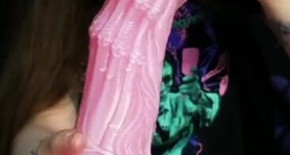 Lilijunex - Weekp Got Blep Toys I New This Some Onlyfans Showing Off
