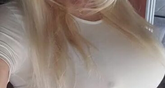 Roxanamoll - Buen Diaaap Onlyfans Bb