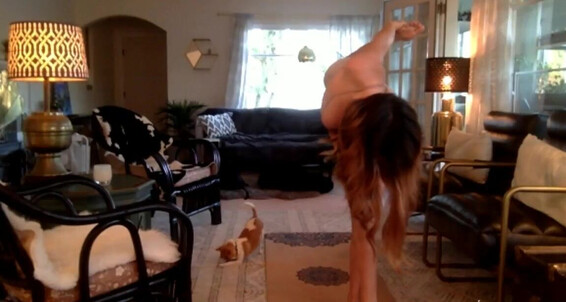 Stella Liberty, Video: Am Sunday Stella 04192021 Yoga Onlyfans Smoothie Cam At Maybe Liberty Started Stream Yummmp Evening 0158 Relax