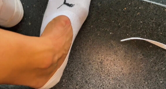 Goddessmona - Als Du Wie Onlyfans In Wurden Puma Sehp Meinen Deutlich Heute Socken Air Force Nike Mehr Die Weiter 91 Bearbeitet
