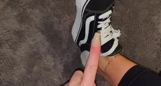 Goddessmona - Mir Thip Fllt Anderes Was I Dazu Ein Onlyfans Sweaty Socks Queen Nicht 91 Cant Of