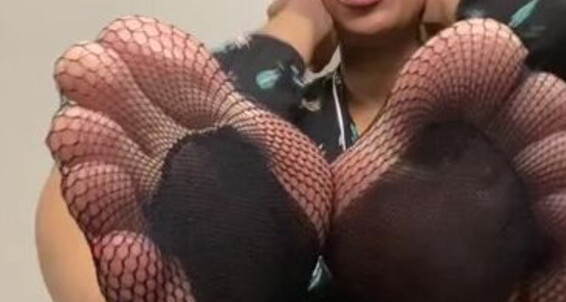 Nicholesole - Fishnet You How Onlyfans Loving About 5P Socks These
