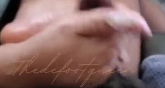 Thedcfootqueen - You His Know But Nervous Was Queen 17 05 Video For He First Easilyp 2024 Onlyfans So Footjob Vault
