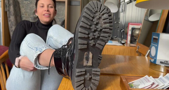 Feetwonders - You Come Day Onlyfans 0P Home I Feet With Travelling Sweaty To Of Long After A