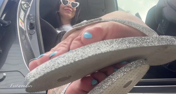 Feetwonders - On The Qp Flip And Dirty You Are Onlyfans Why Laying Floor Flops Feet