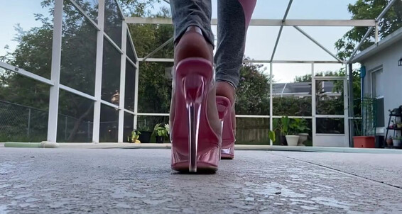 Cover Ivorysoles Onlyfans 08 03 2021 Do You Love Watching Me Walk Around In High Heelsp