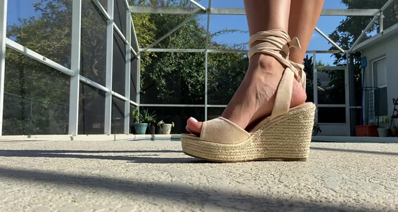 Cover Ivorysoles Onlyfans 10 07 2021 Wedges I Know This Is Going To Get A Lot Of People Going Wedges Arep