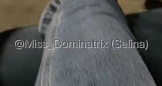 Dominatrix Selina - Oldu Dominatrix Selina Almadan Beklediiniz Ekim Avm Yara Baka Planlarmdap De Yoksa Onlyfans Fazla Gezdik Risk Ayaklarm Public