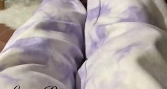 Lindabooxo - Made My I Sock Feetp Onlyfans Sweaty Smell Bf