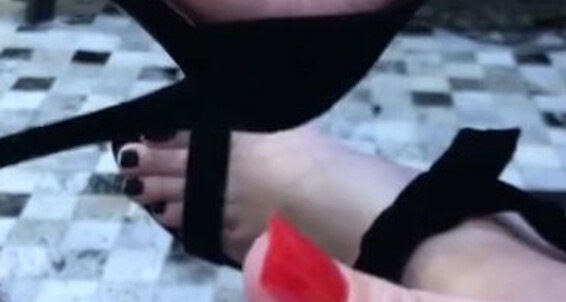 Lunafeet - Shoejob Mouth My Onlyfans In Hope Primeiro And Like I Meu De The Cumshot Shoejobp You First Video