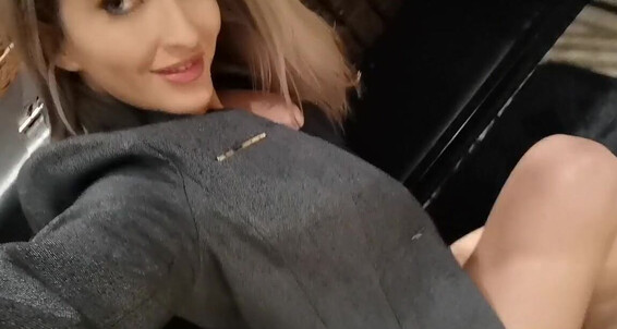 Misscourtneym - Onlyfans Np Caged