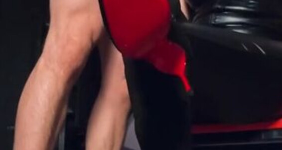 Misscourtneym - Enjoy Boot Sunday Jerk Mrcourtneym Louboutin And Onlyfans Happy With This Worship Joip Off